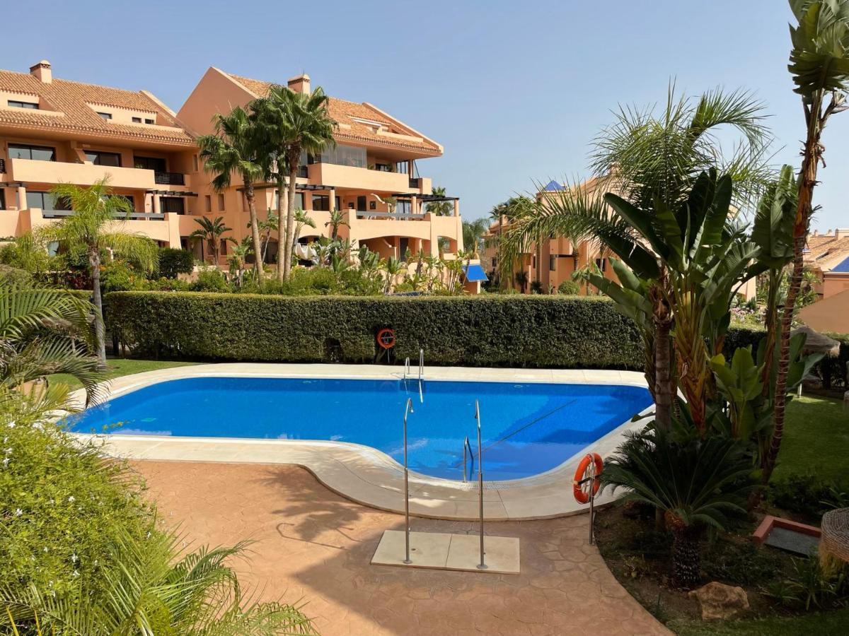 Calahonda Luxury Apartment With A Stunning Sea View Mijas Zewnętrze zdjęcie